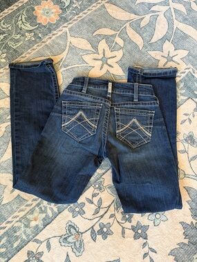 Arita Dark Blue Women's bootcut Fit Jeans with Embroidered Back Pockets